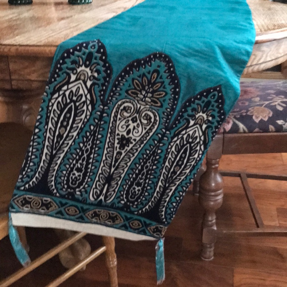NEW Pier 1 teal beaded table runner boho India